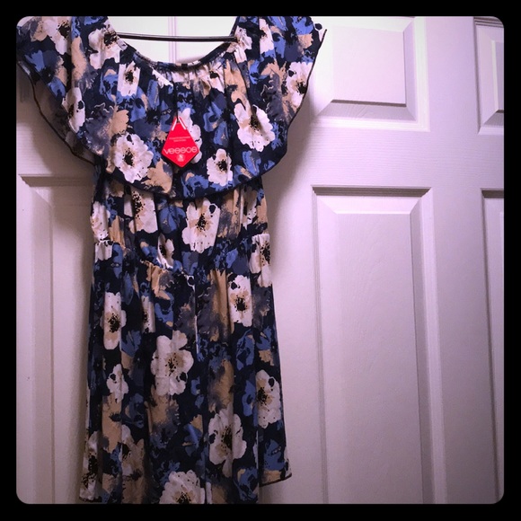 Floral Romper - Picture 1 of 3